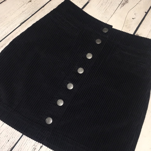 🕊 Wilfred free Black Corduroy skirt - Picture 2 of 5